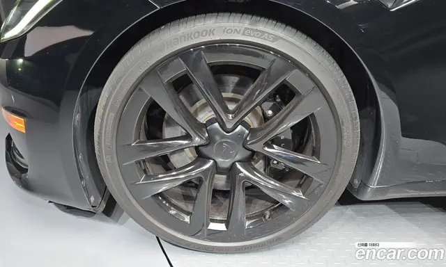 Tesla Model S 2023 0.3 автомат (гидро), миниатюра 5 Tesla Model S 2023 0.3 автомат (гидро), миниатюра 5