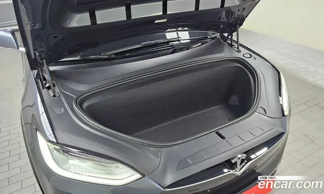 Tesla Model X 2020 0.3 автомат (гидро), миниатюра 5 Tesla Model X 2020 0.3 автомат (гидро), миниатюра 5