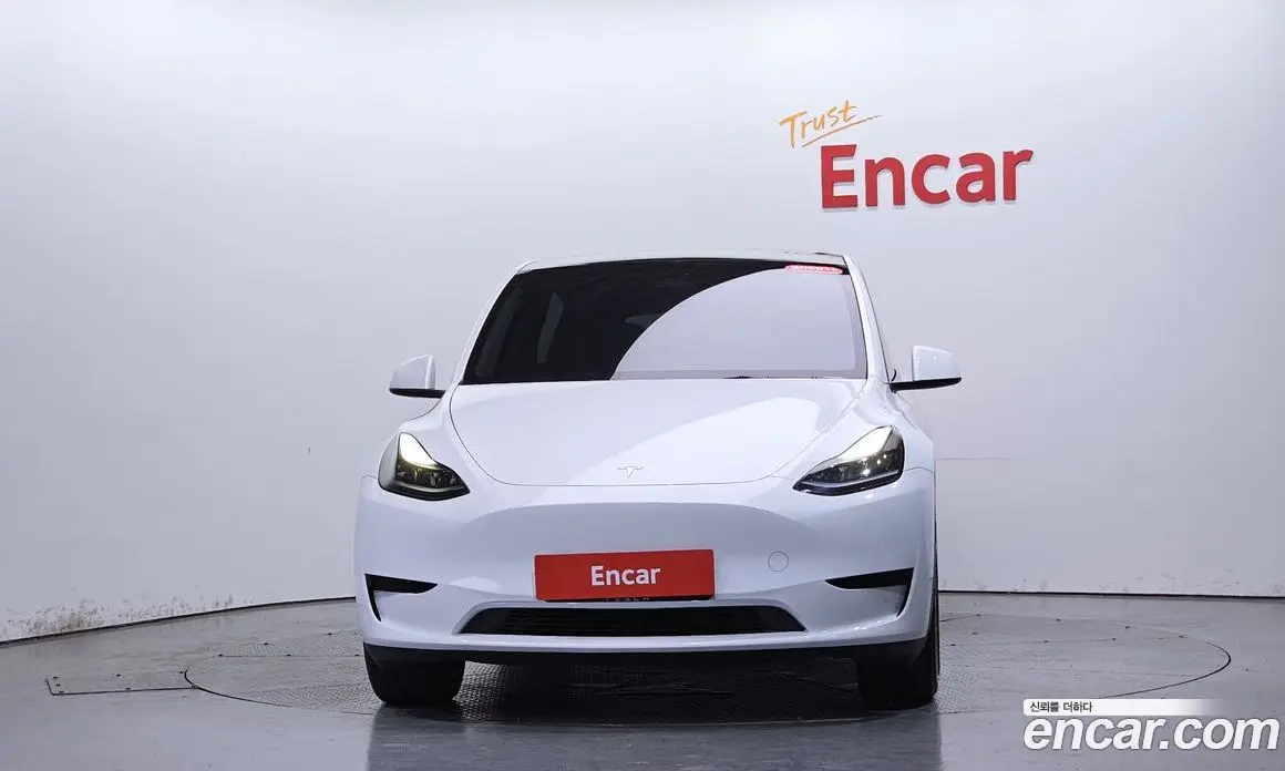 Tesla Model Y 2023 0.2 автомат (гидро), фото 2 Tesla Model Y 2023 0.2 автомат (гидро), фото 2