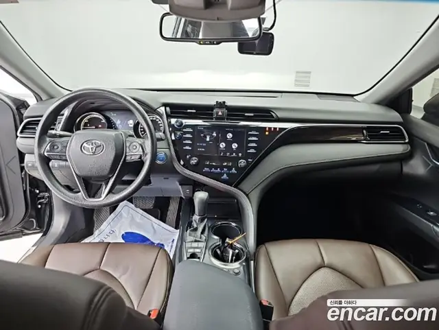 Toyota Camry 2019 2.5 автомат (гидро), миниатюра 8 Toyota Camry 2019 2.5 автомат (гидро), миниатюра 8