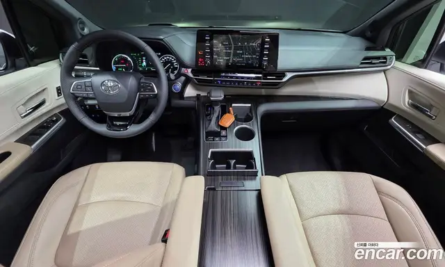 Toyota Sienna 2023 2.5 автомат (гидро), миниатюра 7 Toyota Sienna 2023 2.5 автомат (гидро), миниатюра 7