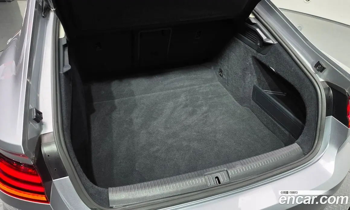 Volkswagen Arteon 2019 2.0 автомат (гидро), фото 33 Volkswagen Arteon 2019 2.0 автомат (гидро), фото 33