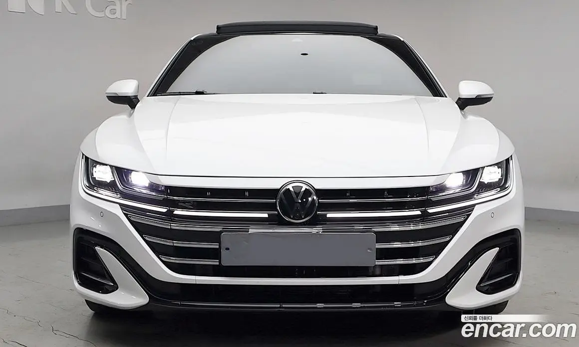 Volkswagen Arteon 2023 2.0 автомат (гидро), фото 20 Volkswagen Arteon 2023 2.0 автомат (гидро), фото 20