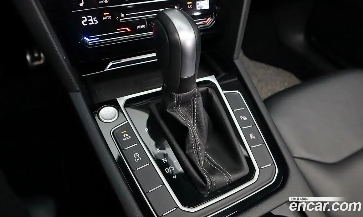 Volkswagen Arteon 2023 2.0 автомат (гидро), фото 9 Volkswagen Arteon 2023 2.0 автомат (гидро), фото 9