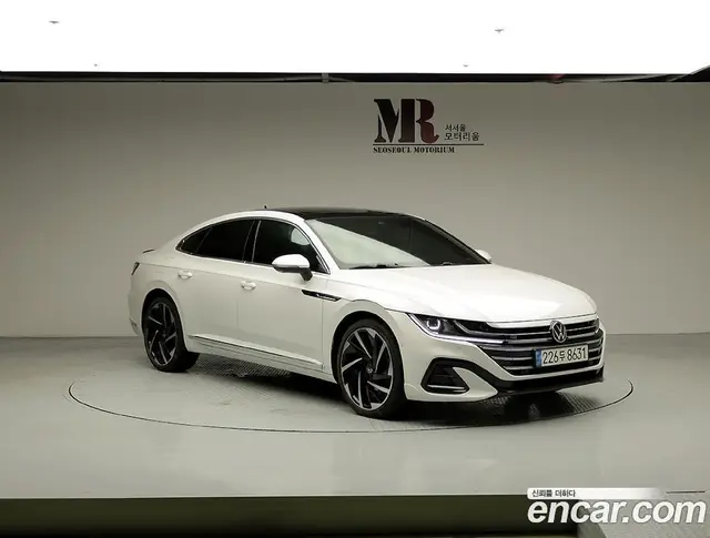 Volkswagen Arteon 2023 2.0 автомат (гидро), миниатюра 2 Volkswagen Arteon 2023 2.0 автомат (гидро), миниатюра 2