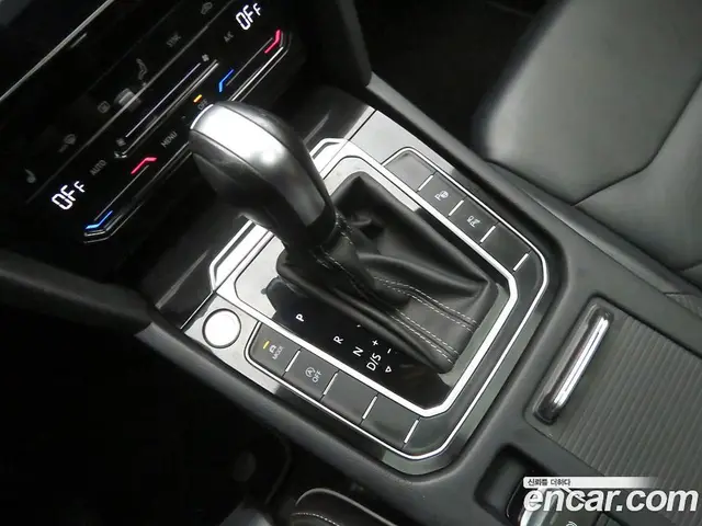 Volkswagen Arteon 2023 2.0 автомат (гидро), миниатюра 11 Volkswagen Arteon 2023 2.0 автомат (гидро), миниатюра 11