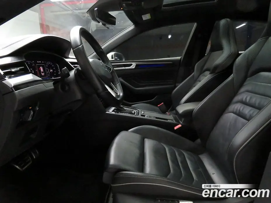 Volkswagen Arteon 2023 2.0 автомат (гидро), фото 5 Volkswagen Arteon 2023 2.0 автомат (гидро), фото 5