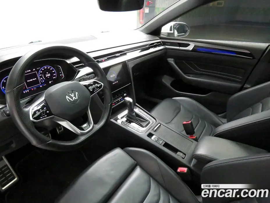 Volkswagen Arteon 2023 2.0 автомат (гидро), фото 7 Volkswagen Arteon 2023 2.0 автомат (гидро), фото 7
