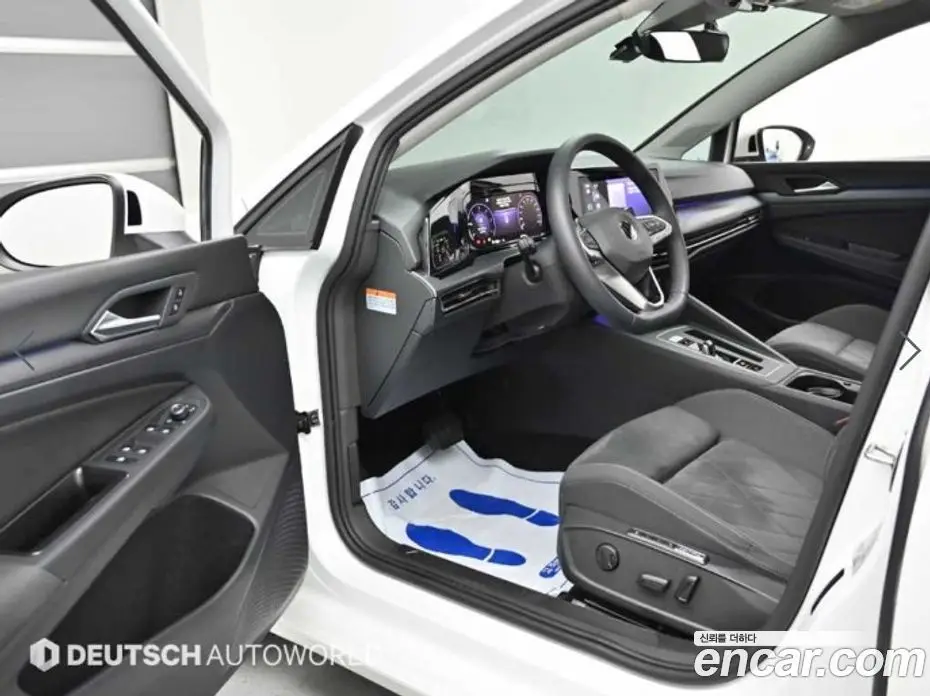 Volkswagen Golf 2022 2.0 автомат (гидро), фото 11 Volkswagen Golf 2022 2.0 автомат (гидро), фото 11