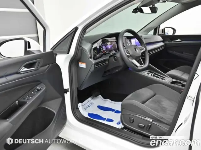 Volkswagen Golf 2022 2.0 автомат (гидро), миниатюра 11 Volkswagen Golf 2022 2.0 автомат (гидро), миниатюра 11