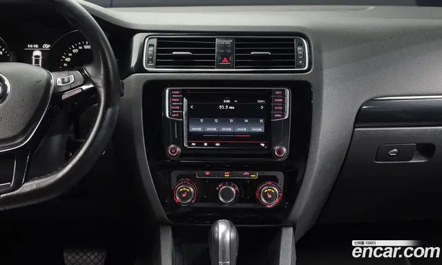 Volkswagen Jetta 2016 2.0 автомат (гидро), миниатюра 12