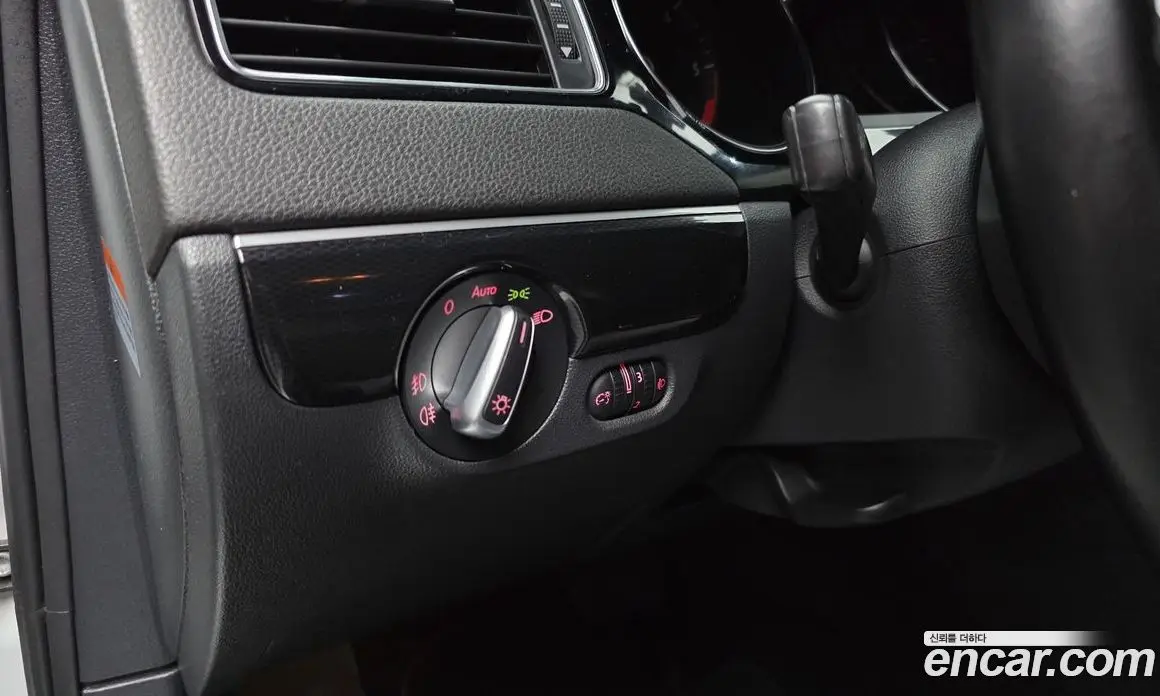 Volkswagen Jetta 2016 2.0 автомат (гидро), фото 16 Volkswagen Jetta 2016 2.0 автомат (гидро), фото 16