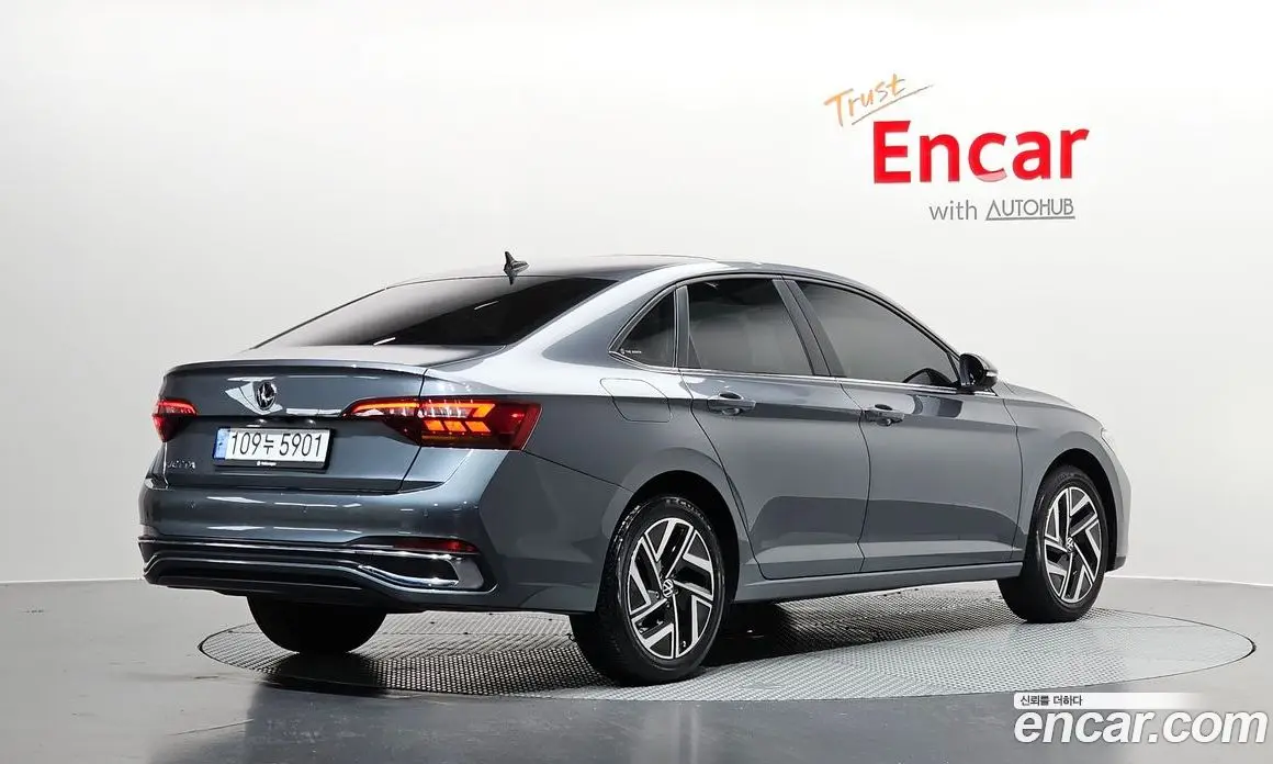 Volkswagen Jetta 2023 1.5 автомат (гидро), фото 1 Volkswagen Jetta 2023 1.5 автомат (гидро), фото 1