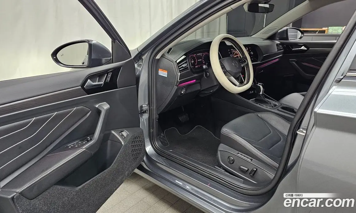 Volkswagen Jetta 2023 1.5 автомат (гидро), фото 12 Volkswagen Jetta 2023 1.5 автомат (гидро), фото 12