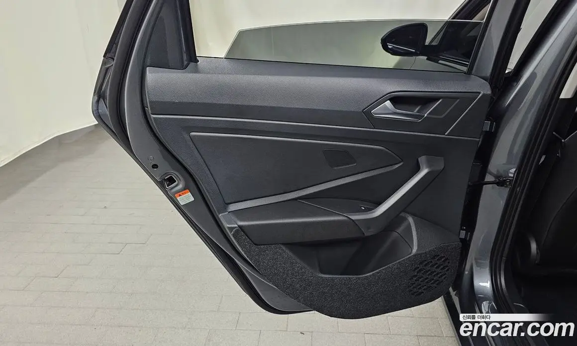 Volkswagen Jetta 2023 1.5 автомат (гидро), фото 14 Volkswagen Jetta 2023 1.5 автомат (гидро), фото 14