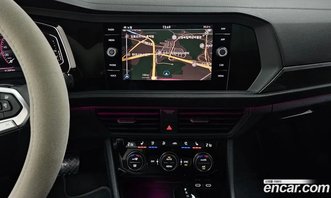 Volkswagen Jetta 2023 1.5 автомат (гидро), фото 17 Volkswagen Jetta 2023 1.5 автомат (гидро), фото 17