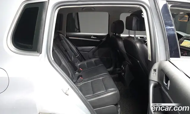 Volkswagen Tiguan 2015 2.0 автомат (гидро), миниатюра 12