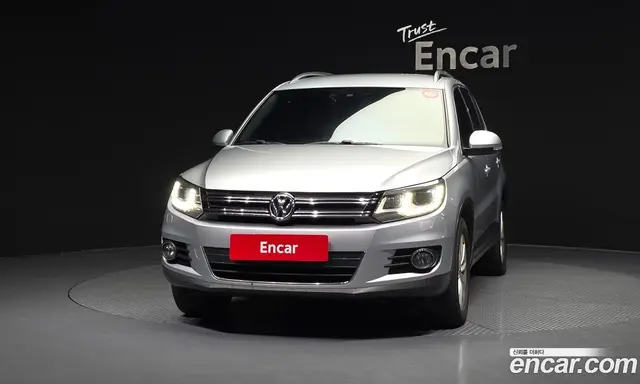 Volkswagen Tiguan 2015 2.0 автомат (гидро), миниатюра 3