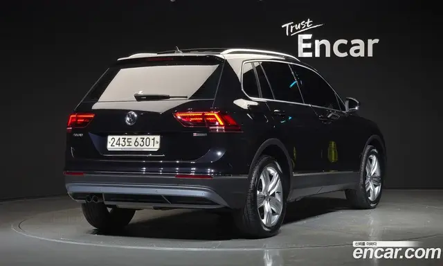 Volkswagen Tiguan 2020 2.0 автомат (гидро), миниатюра 2