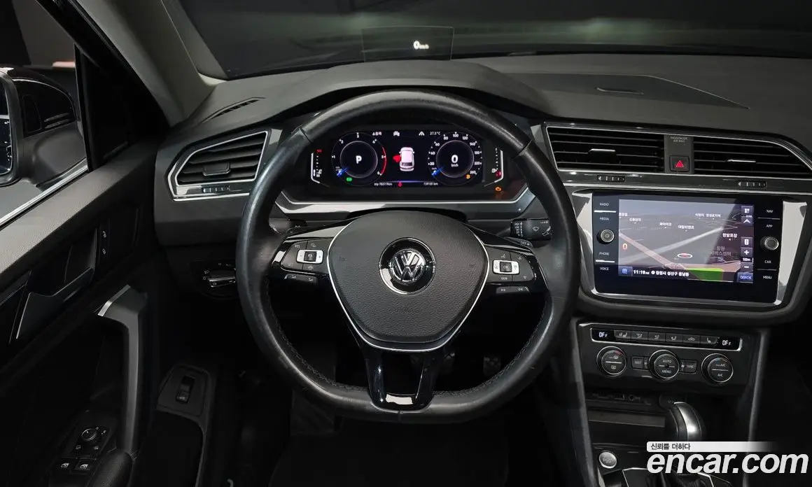 Volkswagen Tiguan 2020 2.0 автомат (гидро), фото 13