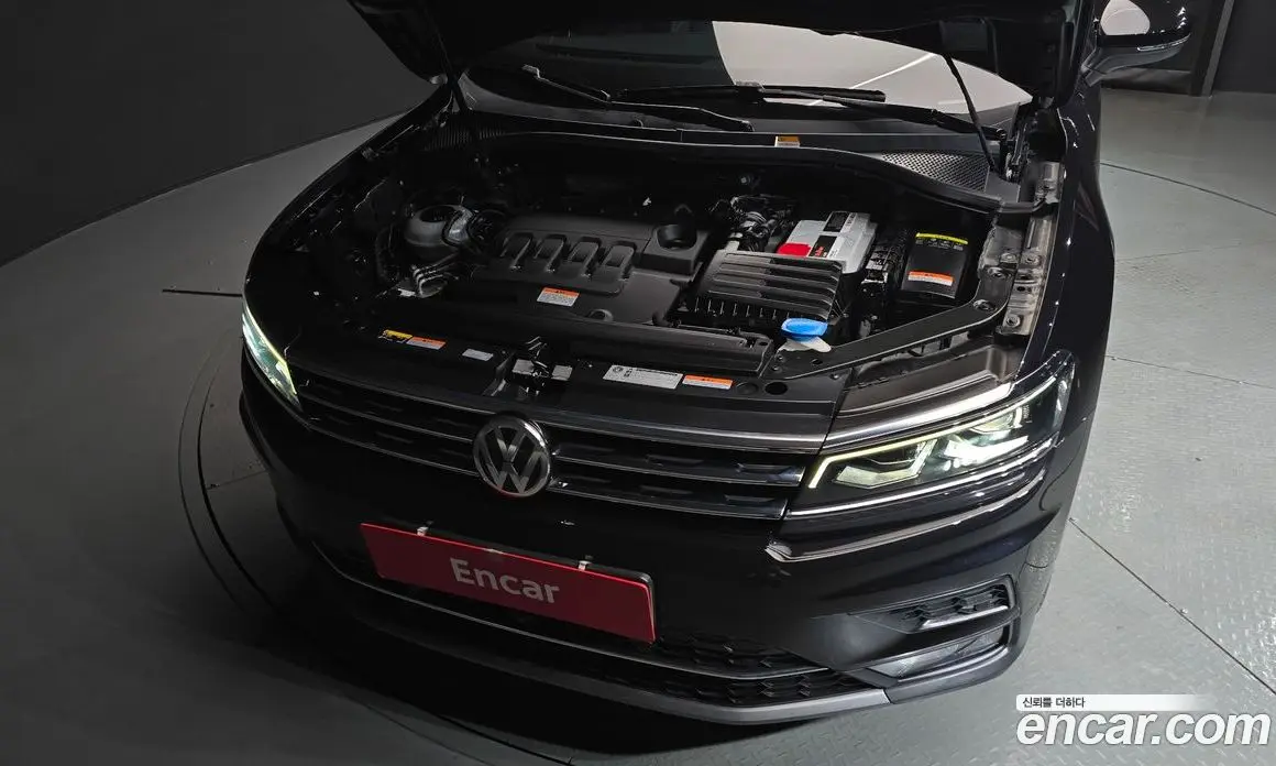 Volkswagen Tiguan 2020 2.0 автомат (гидро), фото 6