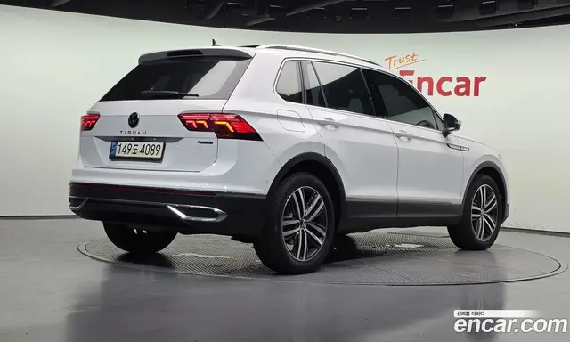 Volkswagen Tiguan 2021 2.0 автомат (гидро), миниатюра 2 Volkswagen Tiguan 2021 2.0 автомат (гидро), миниатюра 2