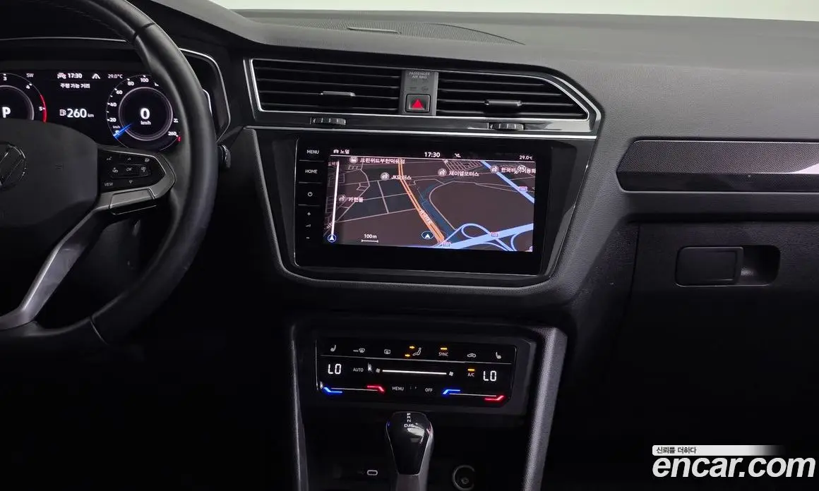 Volkswagen Tiguan 2021 2.0 автомат (гидро), фото 12 Volkswagen Tiguan 2021 2.0 автомат (гидро), фото 12
