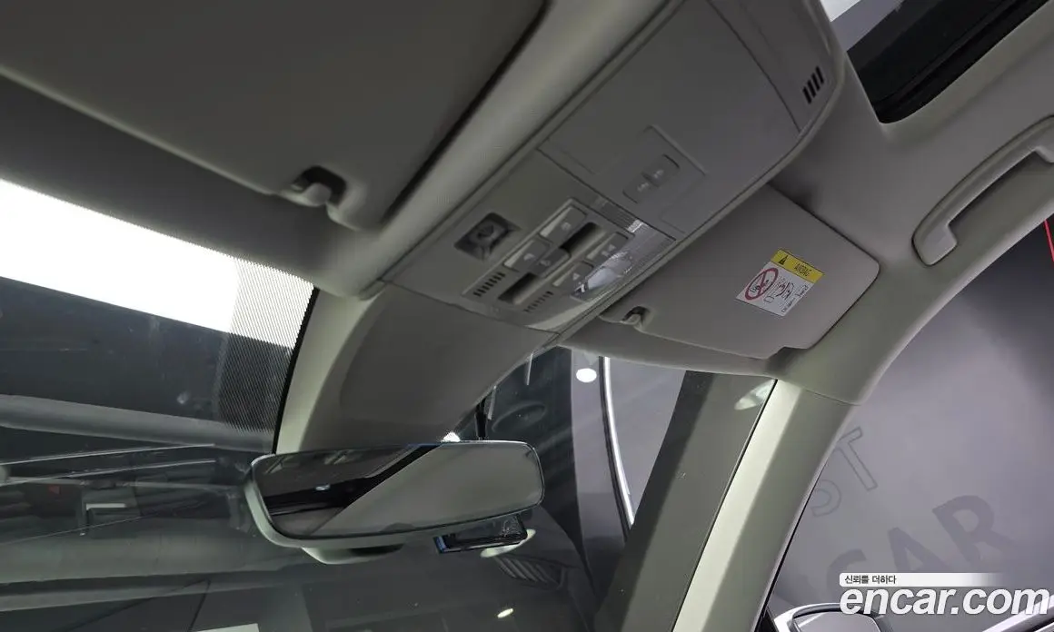Volkswagen Tiguan 2021 2.0 автомат (гидро), фото 19 Volkswagen Tiguan 2021 2.0 автомат (гидро), фото 19