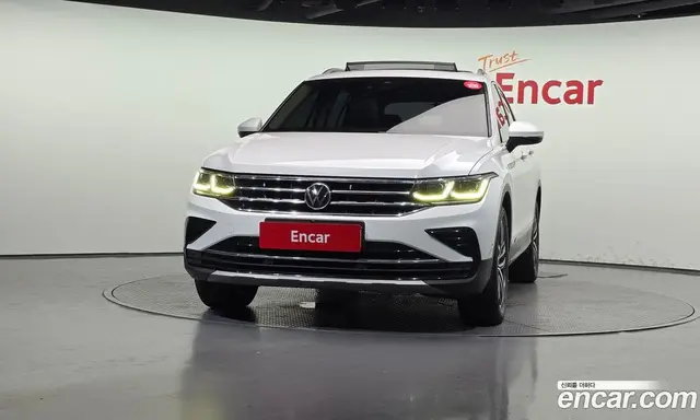 Volkswagen Tiguan 2021 2.0 автомат (гидро), миниатюра 3 Volkswagen Tiguan 2021 2.0 автомат (гидро), миниатюра 3