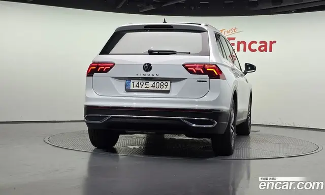 Volkswagen Tiguan 2021 2.0 автомат (гидро), миниатюра 4 Volkswagen Tiguan 2021 2.0 автомат (гидро), миниатюра 4