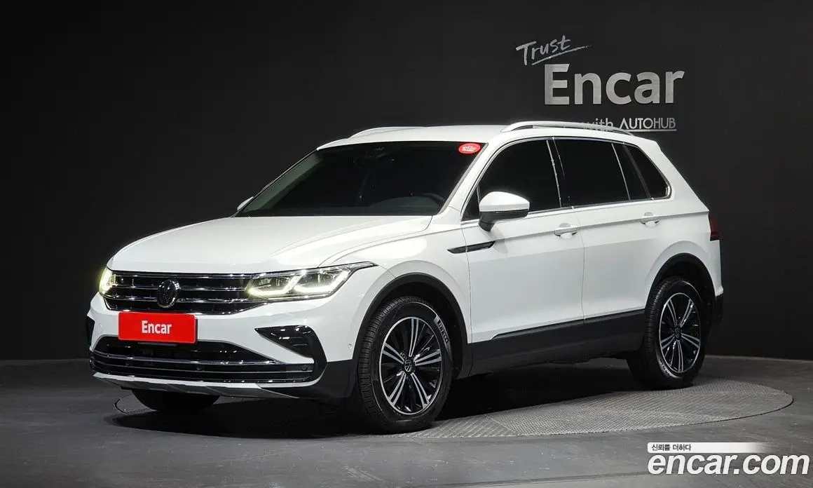 Volkswagen Tiguan 2022 2.0 автомат (гидро), фото 1 Volkswagen Tiguan 2022 2.0 автомат (гидро), фото 1