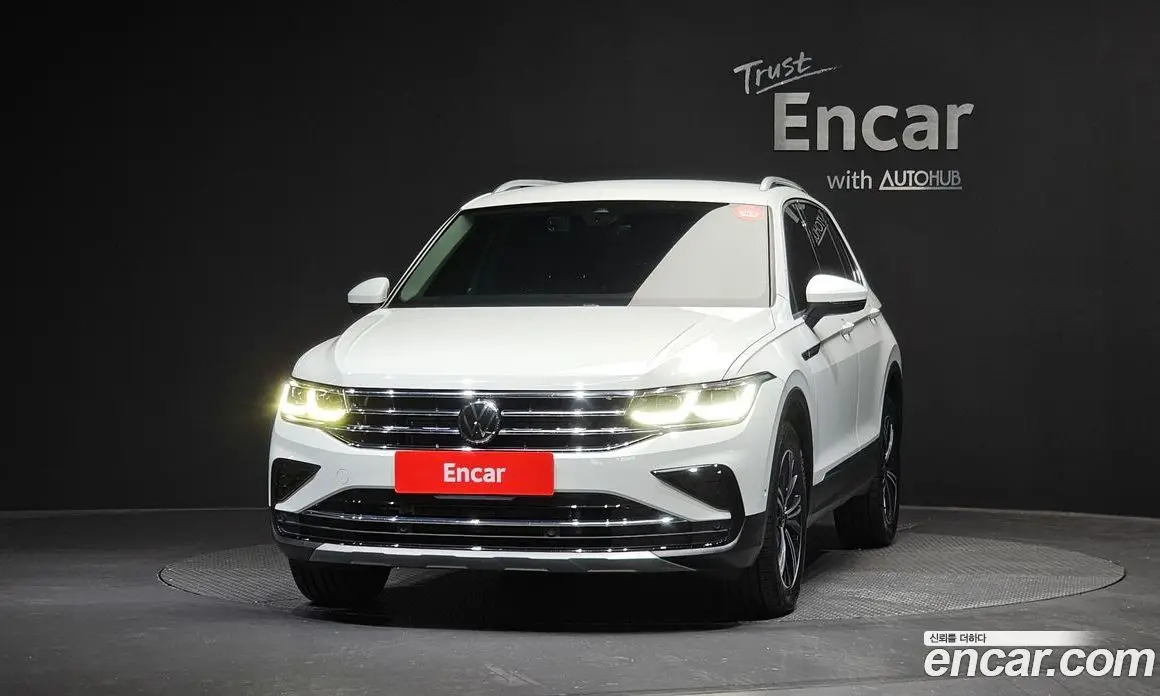 Volkswagen Tiguan 2022 2.0 автомат (гидро), фото 3 Volkswagen Tiguan 2022 2.0 автомат (гидро), фото 3