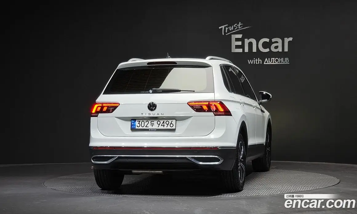 Volkswagen Tiguan 2022 2.0 автомат (гидро), фото 4 Volkswagen Tiguan 2022 2.0 автомат (гидро), фото 4