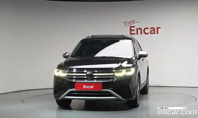 Volkswagen Tiguan 2023 2.0 автомат (гидро), миниатюра 2