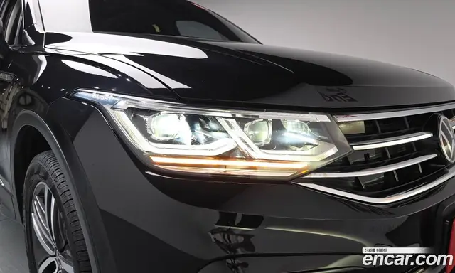 Volkswagen Tiguan 2023 2.0 автомат (гидро), миниатюра 7
