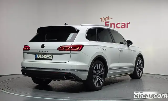 Volkswagen Touareg 2021 4.0 автомат (гидро), миниатюра 2 Volkswagen Touareg 2021 4.0 автомат (гидро), миниатюра 2