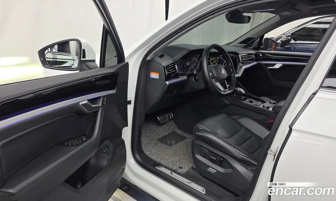 Volkswagen Touareg 2021 4.0 автомат (гидро), фото 13 Volkswagen Touareg 2021 4.0 автомат (гидро), фото 13