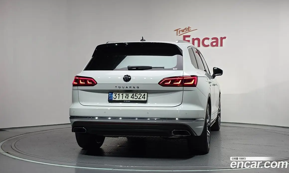Volkswagen Touareg 2021 4.0 автомат (гидро), фото 4 Volkswagen Touareg 2021 4.0 автомат (гидро), фото 4