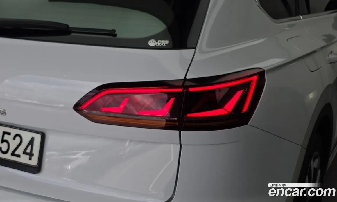 Volkswagen Touareg 2021 4.0 автомат (гидро), фото 9 Volkswagen Touareg 2021 4.0 автомат (гидро), фото 9