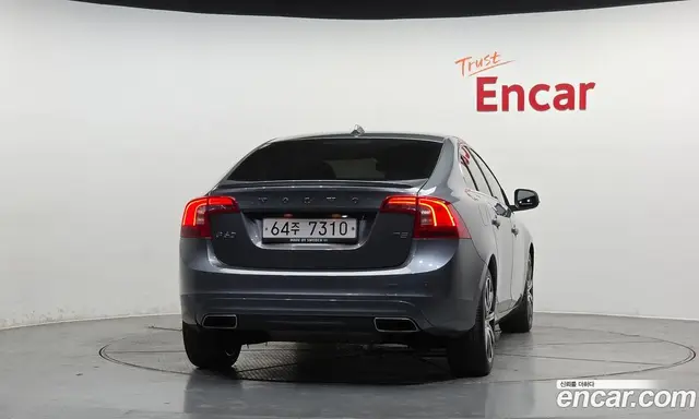 Volvo S60 2018 2.0 автомат (гидро), миниатюра 4 Volvo S60 2018 2.0 автомат (гидро), миниатюра 4
