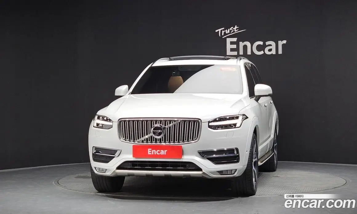 Volvo XC90 2019 2.0 автомат (гидро), фото 2 Volvo XC90 2019 2.0 автомат (гидро), фото 2