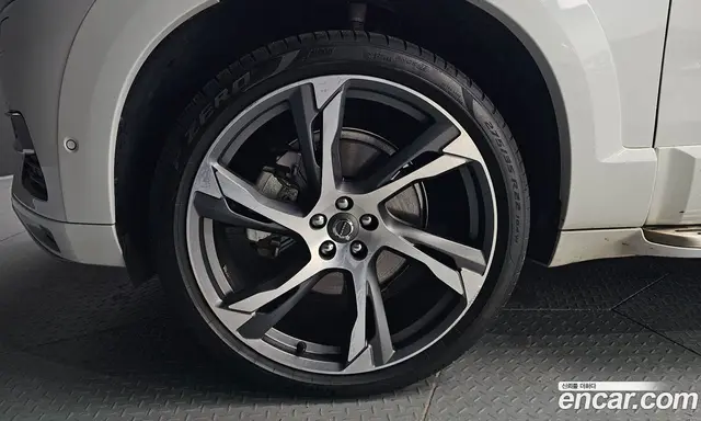 Volvo XC90 2019 2.0 автомат (гидро), миниатюра 4 Volvo XC90 2019 2.0 автомат (гидро), миниатюра 4