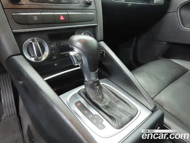 Audi A3 2010 2.0 автомат (гидро), миниатюра 11 Audi A3 2010 2.0 автомат (гидро), миниатюра 11
