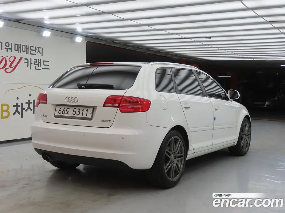 Audi A3 2010 2.0 автомат (гидро), фото 4 Audi A3 2010 2.0 автомат (гидро), фото 4