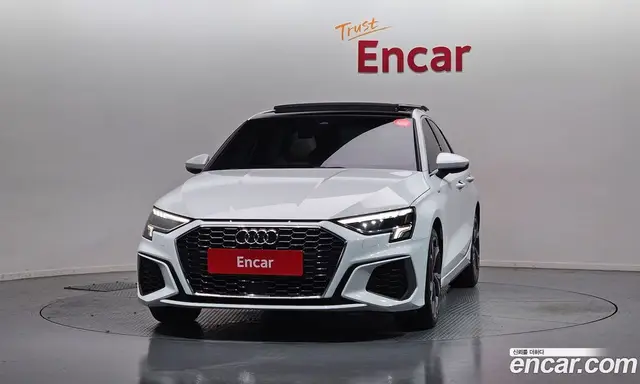Audi A3 2023 2.0 автомат (гидро), миниатюра 3 Audi A3 2023 2.0 автомат (гидро), миниатюра 3