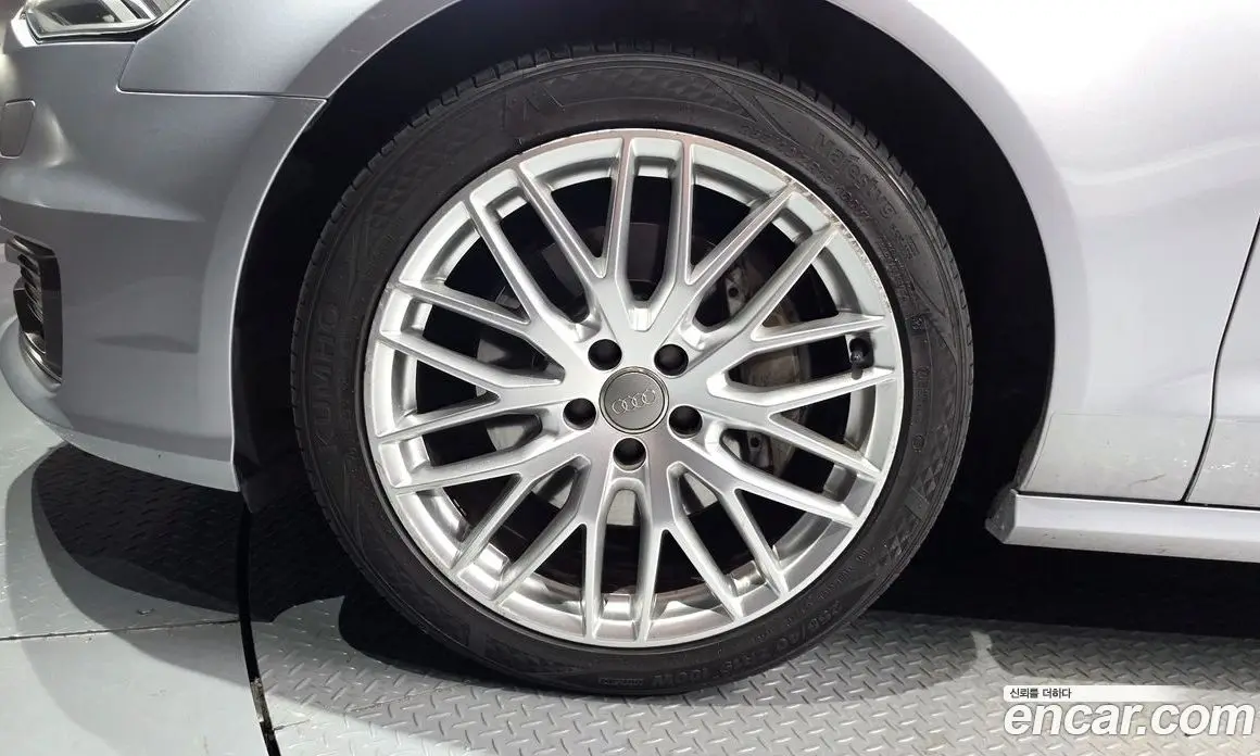 Audi A6 2015 3.0 автомат (гидро), фото 5 Audi A6 2015 3.0 автомат (гидро), фото 5