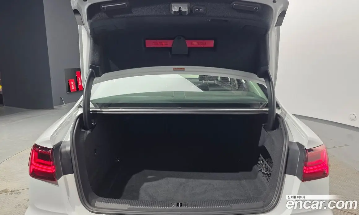 Audi A6 2016 2.0 автомат (гидро), фото 20 Audi A6 2016 2.0 автомат (гидро), фото 20