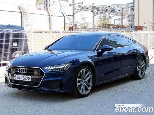 Audi A7 2020 3.0 автомат (гидро), миниатюра 2 Audi A7 2020 3.0 автомат (гидро), миниатюра 2