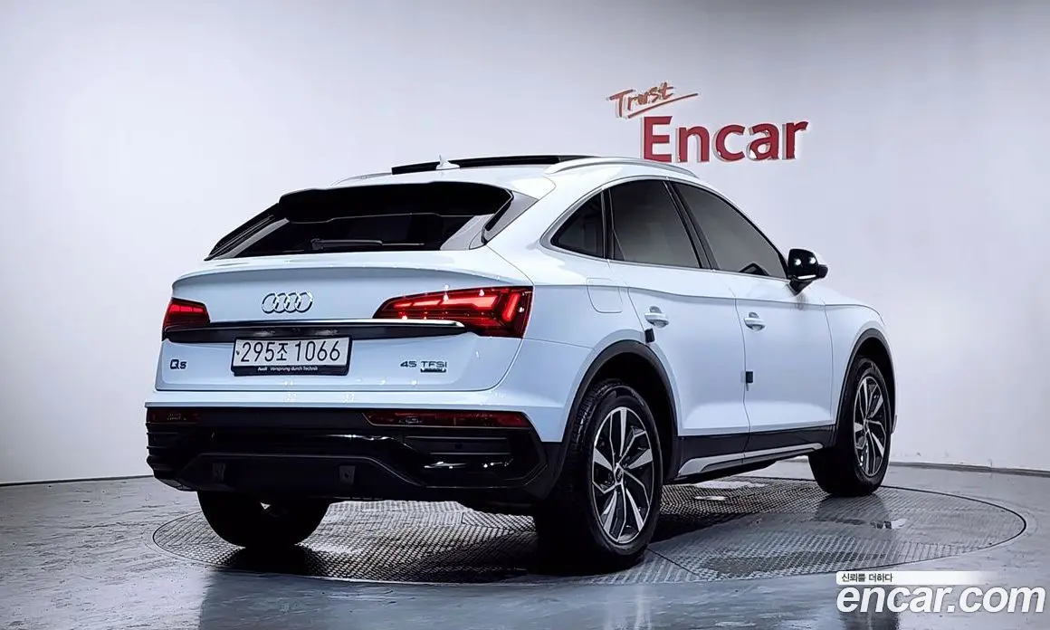 Audi Q5 2023 2.0 автомат (гидро), фото 2 Audi Q5 2023 2.0 автомат (гидро), фото 2