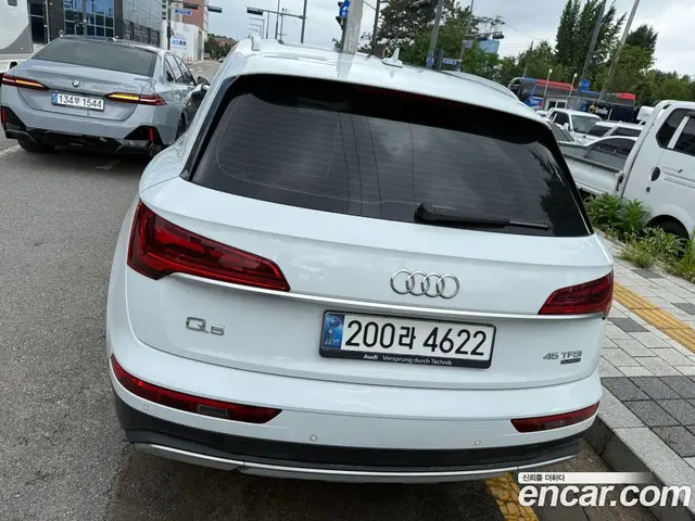 Audi Q5 2023 2.0 автомат (гидро), миниатюра 3 Audi Q5 2023 2.0 автомат (гидро), миниатюра 3